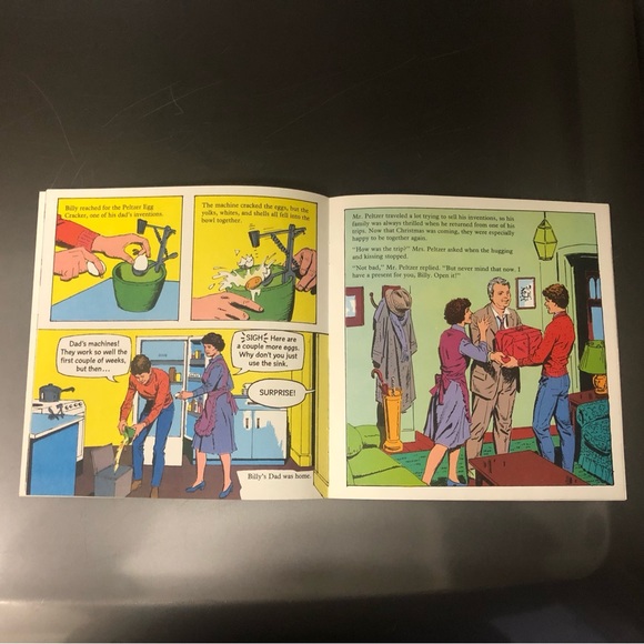 Gremlins A New Friend Softcover 1984 Book.  Michael Neal Illustrated Golden Book - Picture 5 of 6